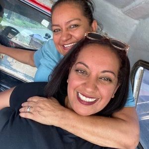 Meet your Posher, Ligia